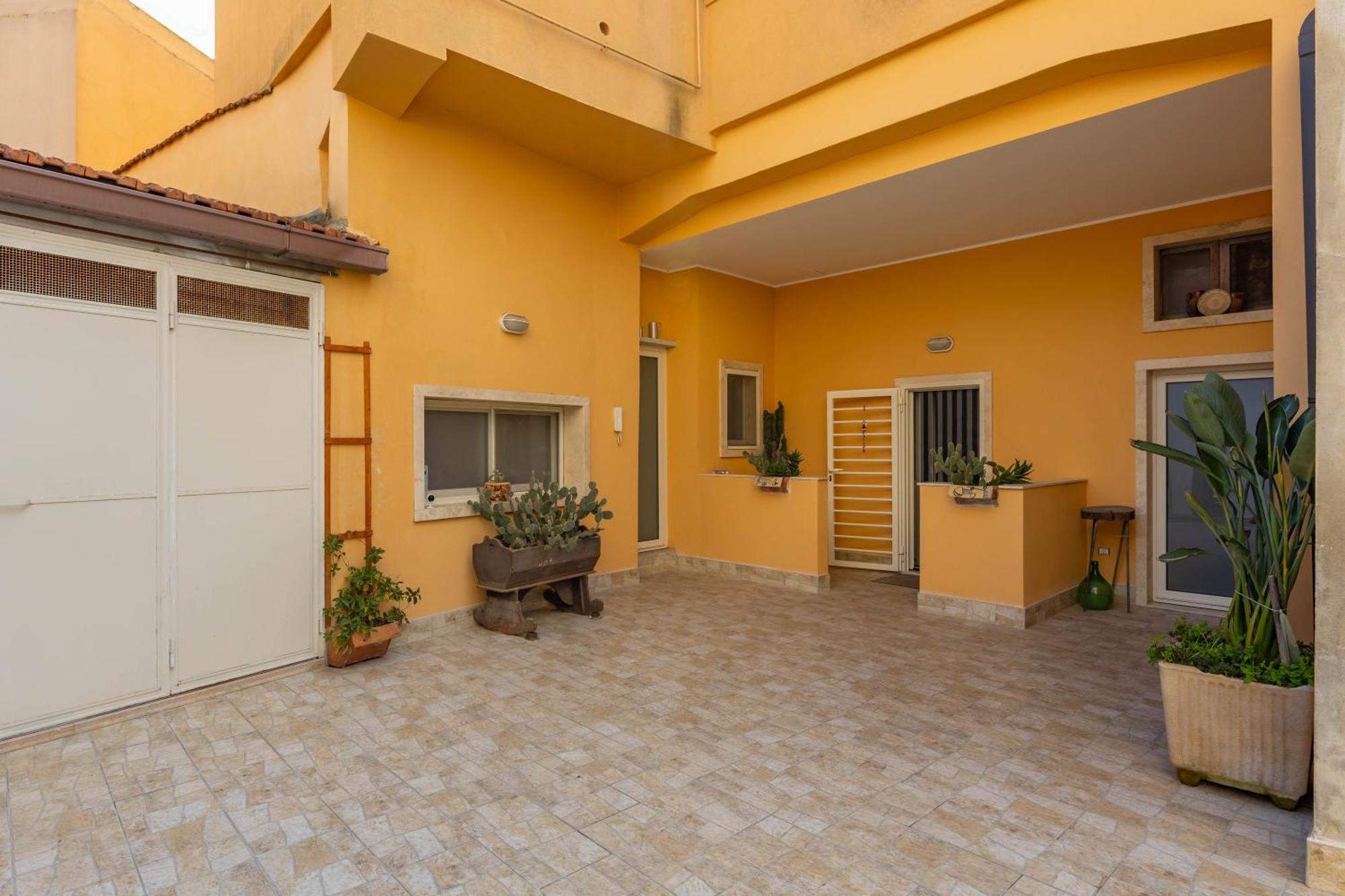 Impero 5 Duepiuno Apartment Acquaviva delle Fonti Bagian luar foto